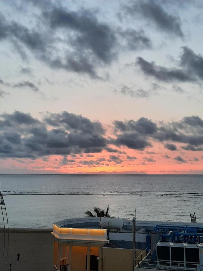 Malibu Canteras Atico 23 Vista Mar - Seaview Penthouse (Adults Only) Las Palmas de Gran Canaria Exterior photo